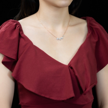 18K Rose Gold Diamond Necklace