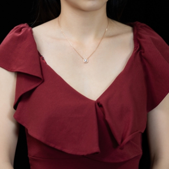 18K Rose Gold Diamond Necklace
